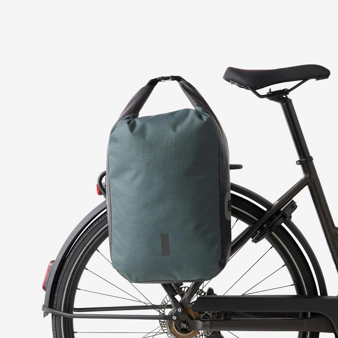 ALFORJA 500 PARA PARRILLAS BICI GRIS OSCURO 20 L IMPERMEABLE - Image 3