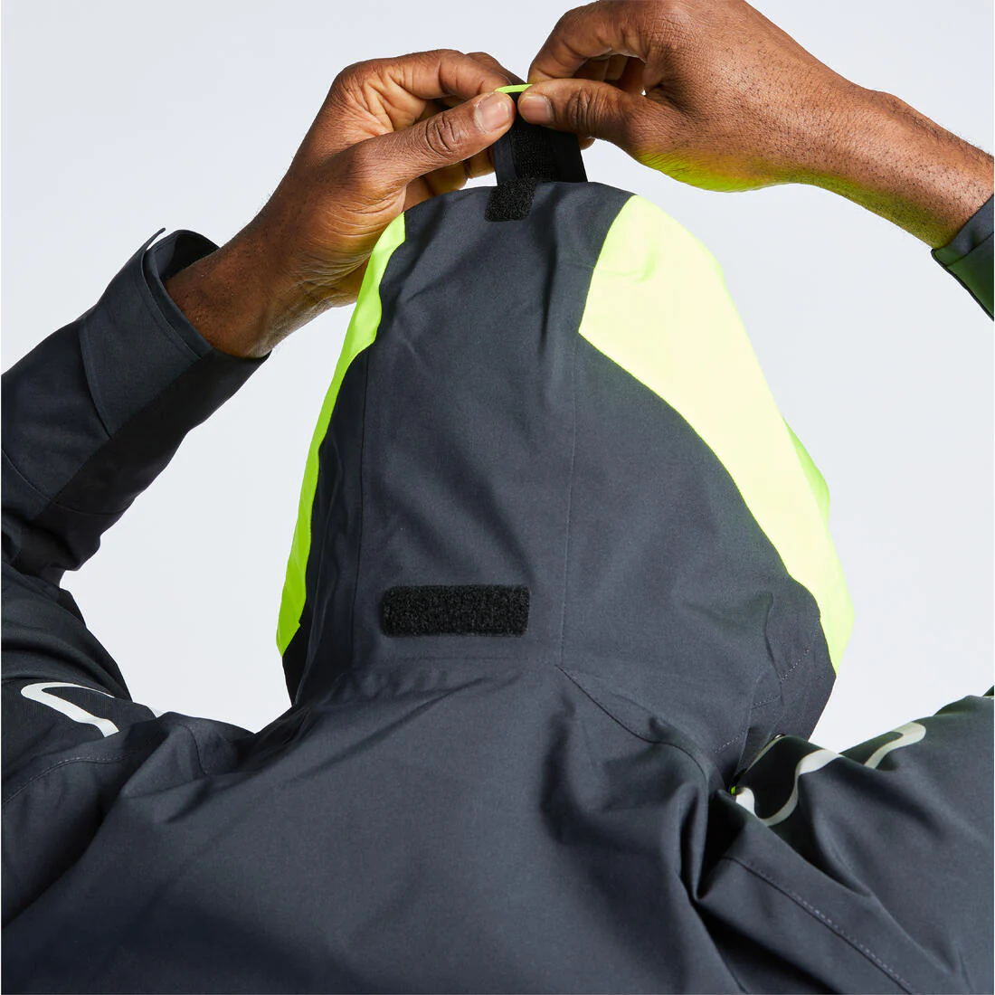 CHAQUETA IMPERMEABLE SAILING 500 HOMBRE - Image 8