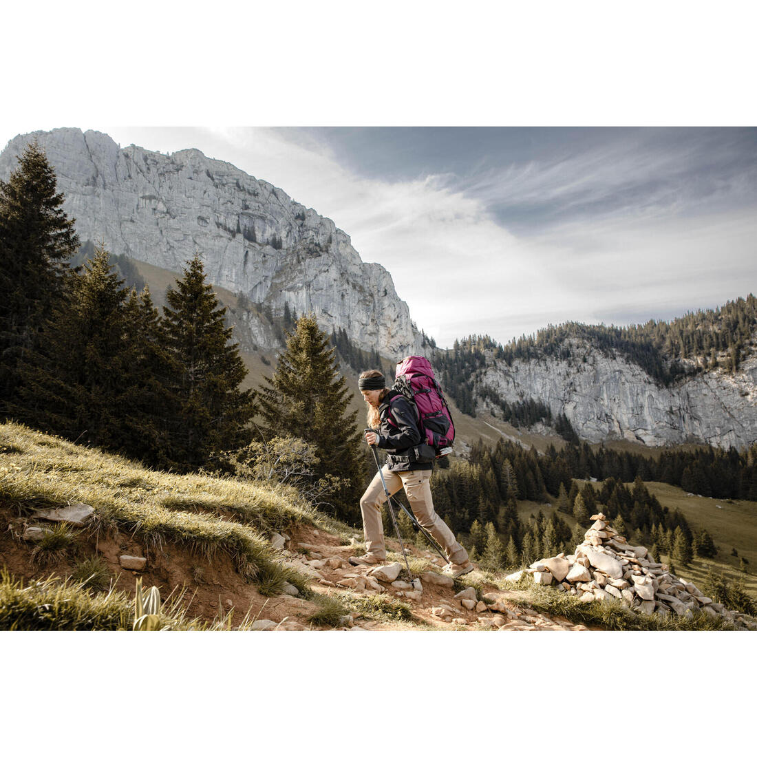 CHAQUETA SOFTSHELL CORTAVIENTO MUJER MT500 - Image 14