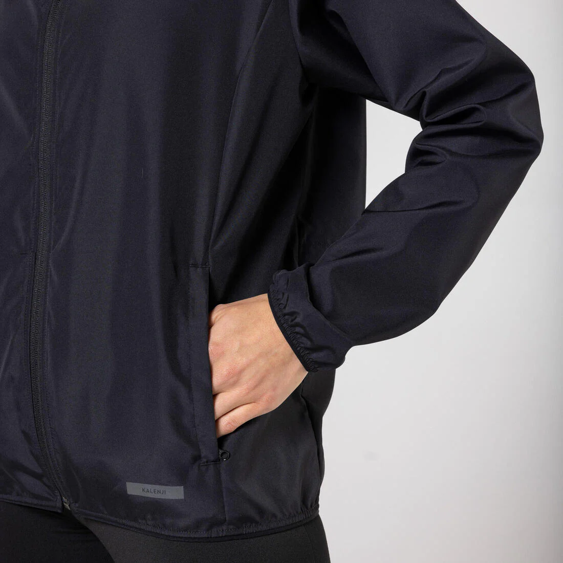 Chaqueta cortaviento de running Mujer - KIPRUN Run 100 Wind Negro - Image 4
