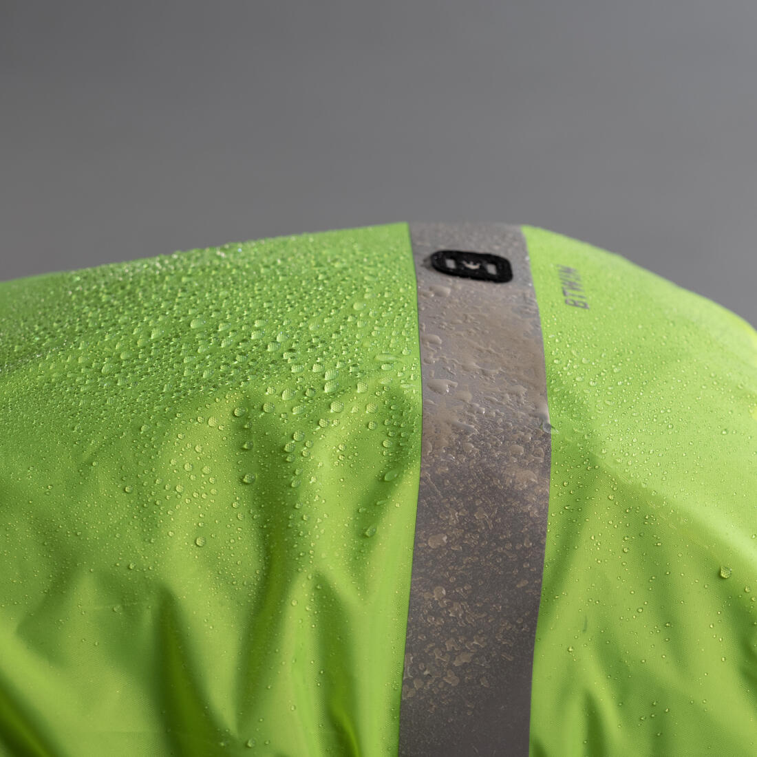 CUBREMOCHILA VISIBILIDAD FLUOR - Image 4
