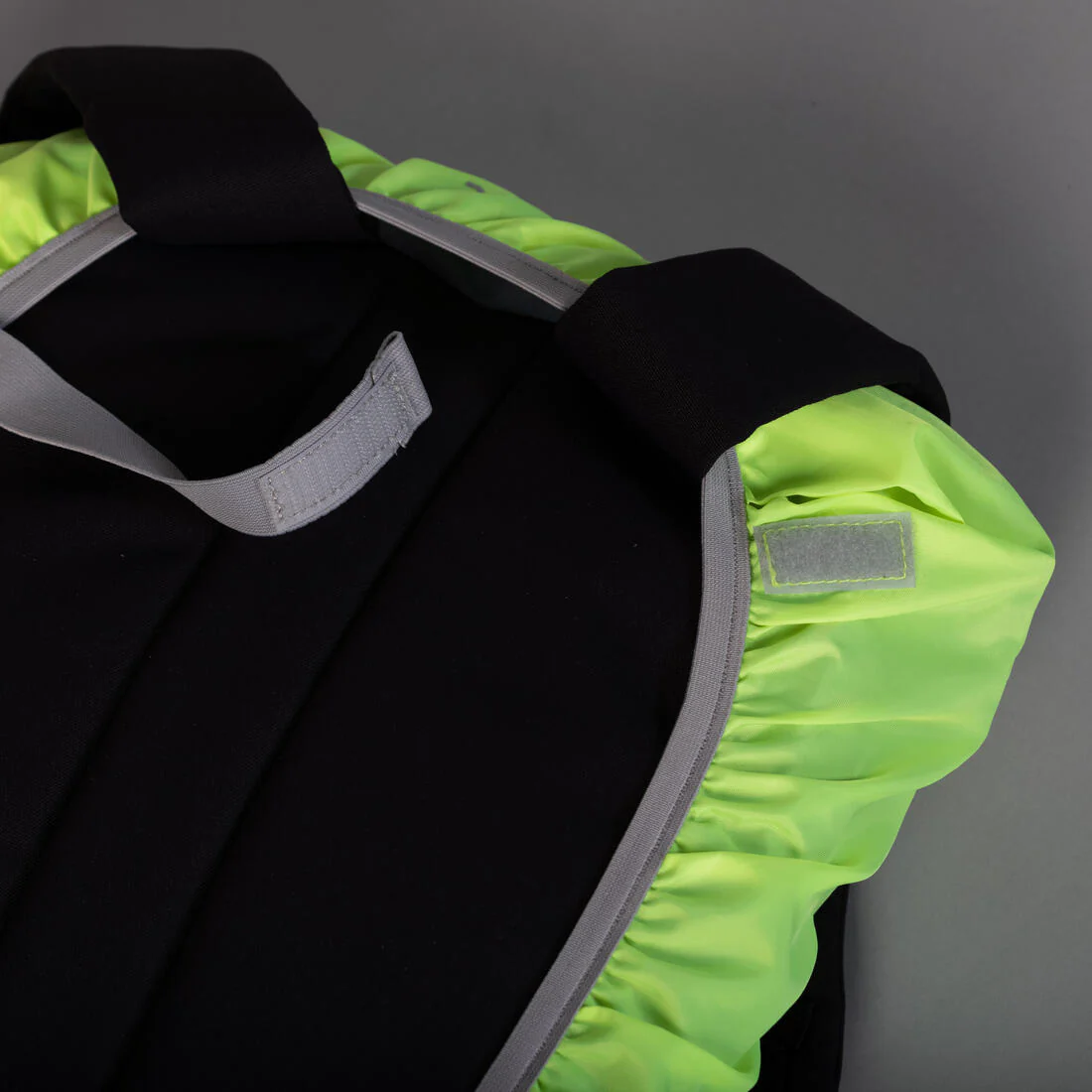 CUBREMOCHILA VISIBILIDAD FLUOR - Image 6