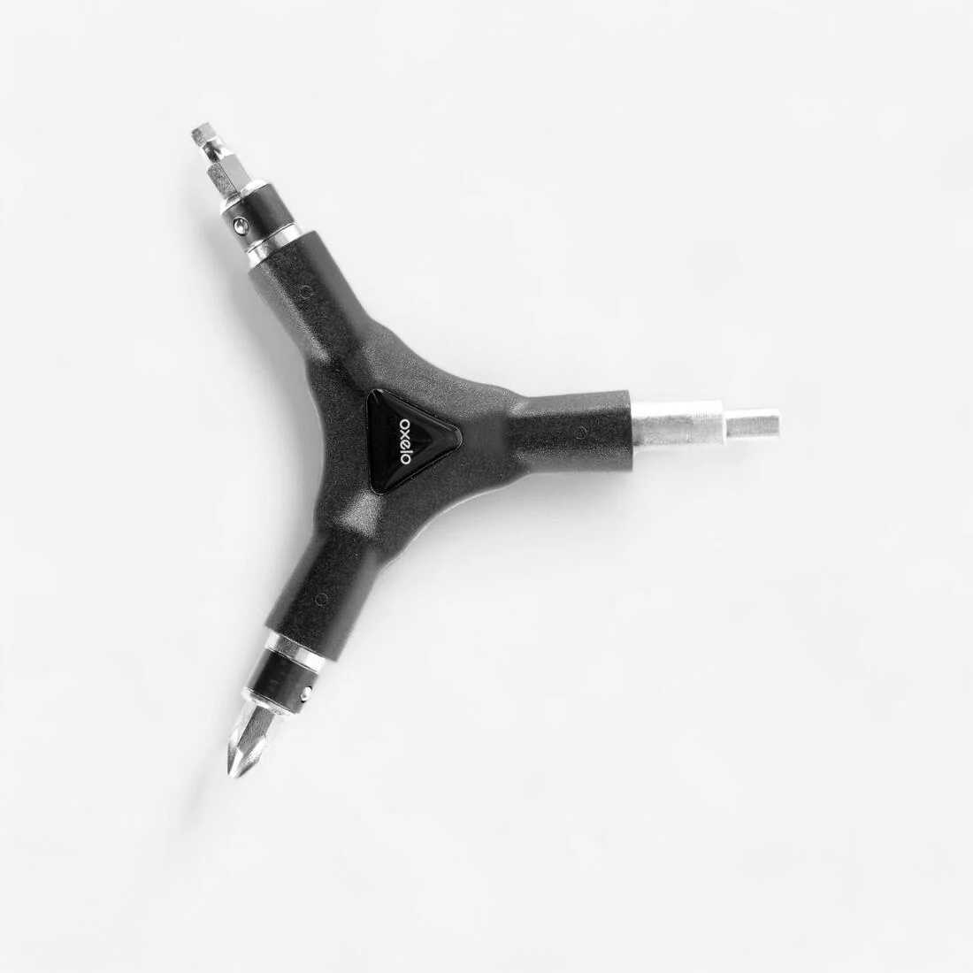 HERRAMIENTA MULTIUSO PATINES LLAVE 5 EN 1
