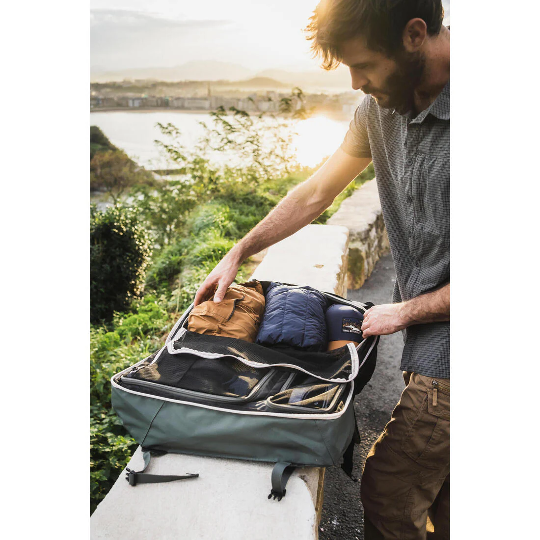 MOCHILA DE SENDERISMO 40L TRAVEL 500 ORGANIZER - Image 55
