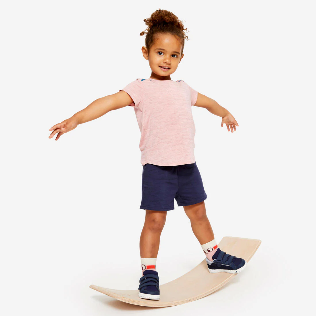 POLERA GIMNASIA INFANTIL ROSADA LIVIANA TRANSPIRABLE - Image 18