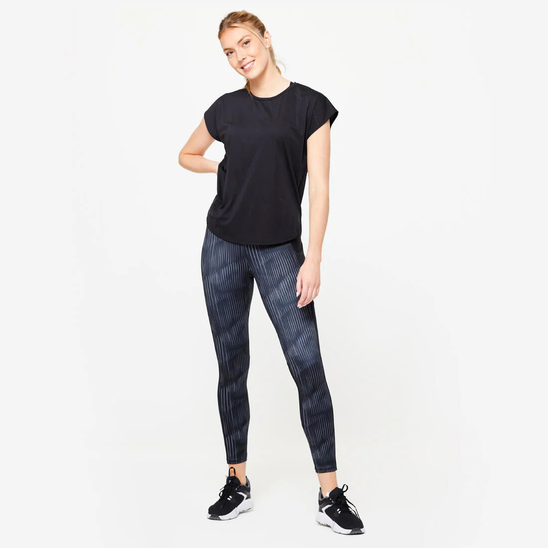 POLERA FITNESS MUJER 500 HOLGADA - Image 3