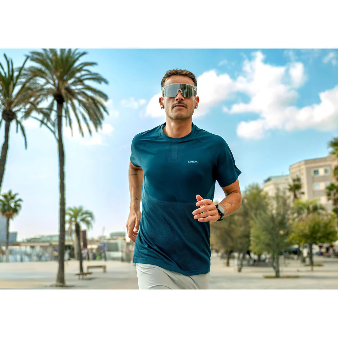 T-shirt de running sans coutures homme - kiprun run 500 confort noir - Image 16