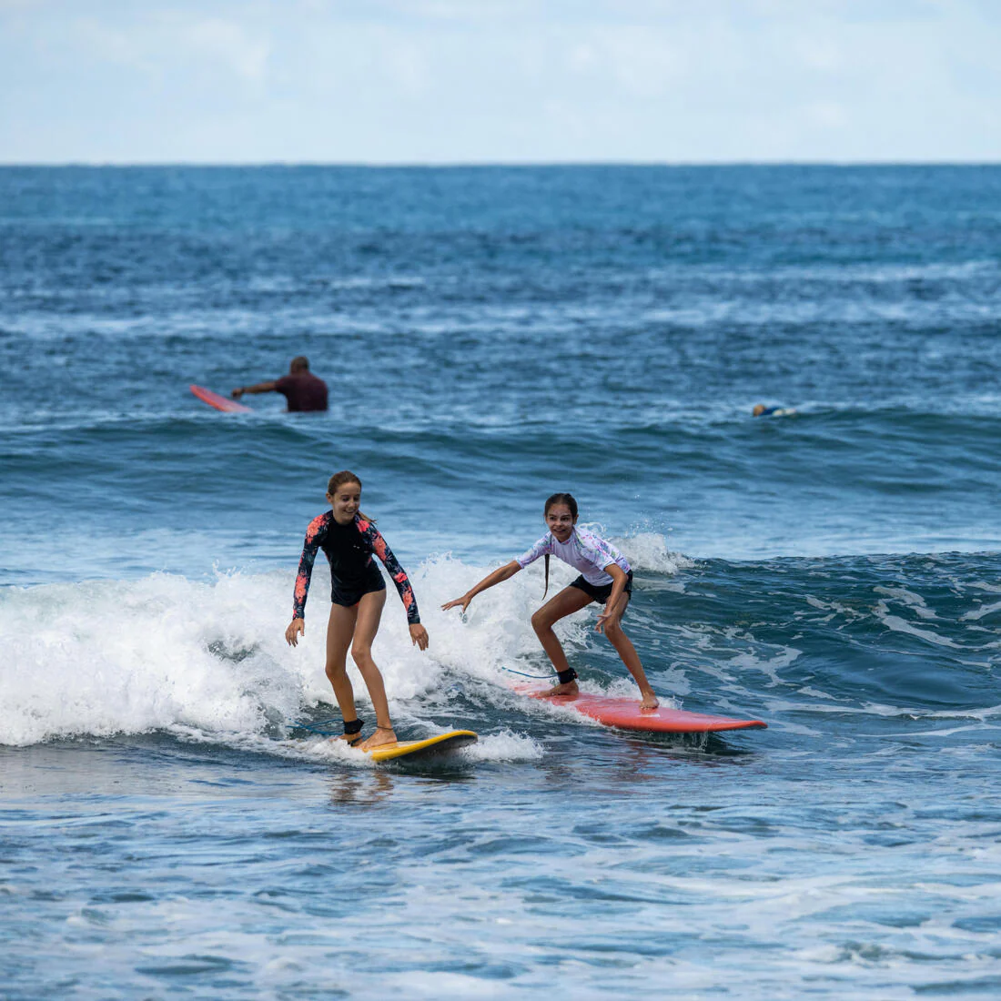 POLERA ANTI-UV SURF NIÑOS 500 ORCHID - Image 16