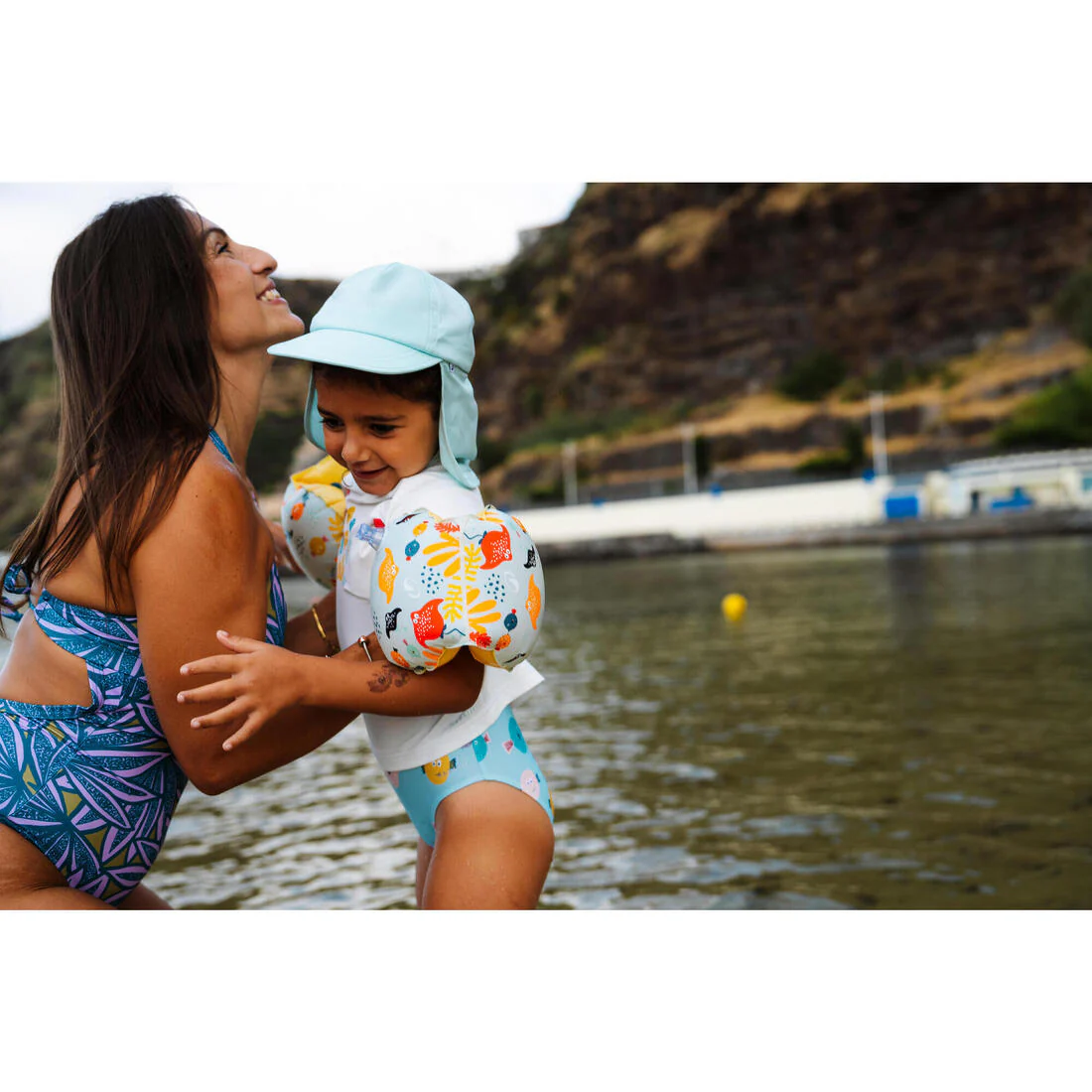 TRAJE DE BAÑO BEBÉ/NIÑA ESTAMPADOS PECES - Image 6