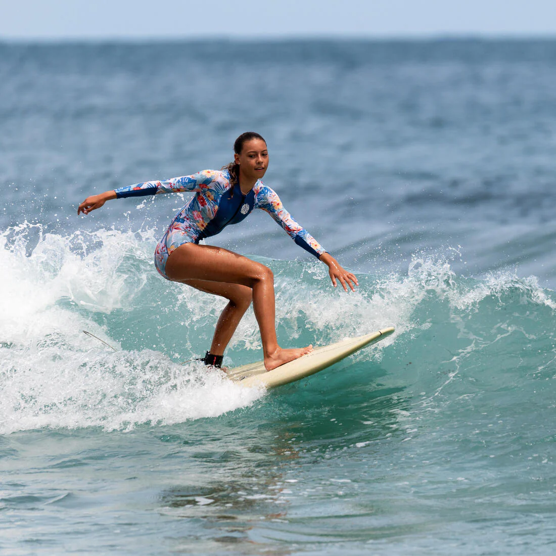 TRAJE DE BAÑO ANTI-UV SURF NIÑA 500 CIERRE FRONTAL - Image 18
